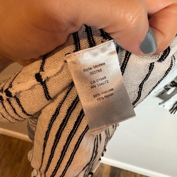 Gabby Isabella lagenlook striped oversized asymmetrical tunic top - Picture 4 of 6